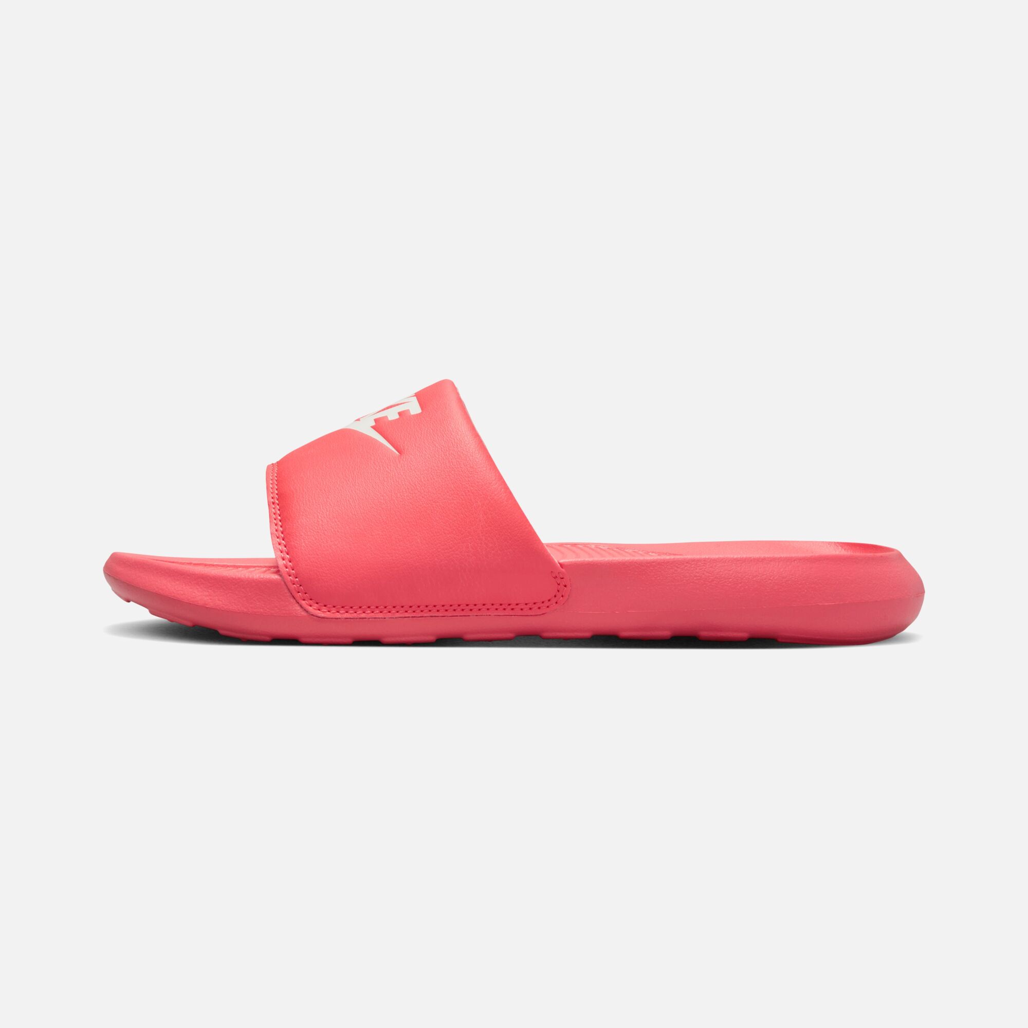 Nike Victori One Kadın Terlik
