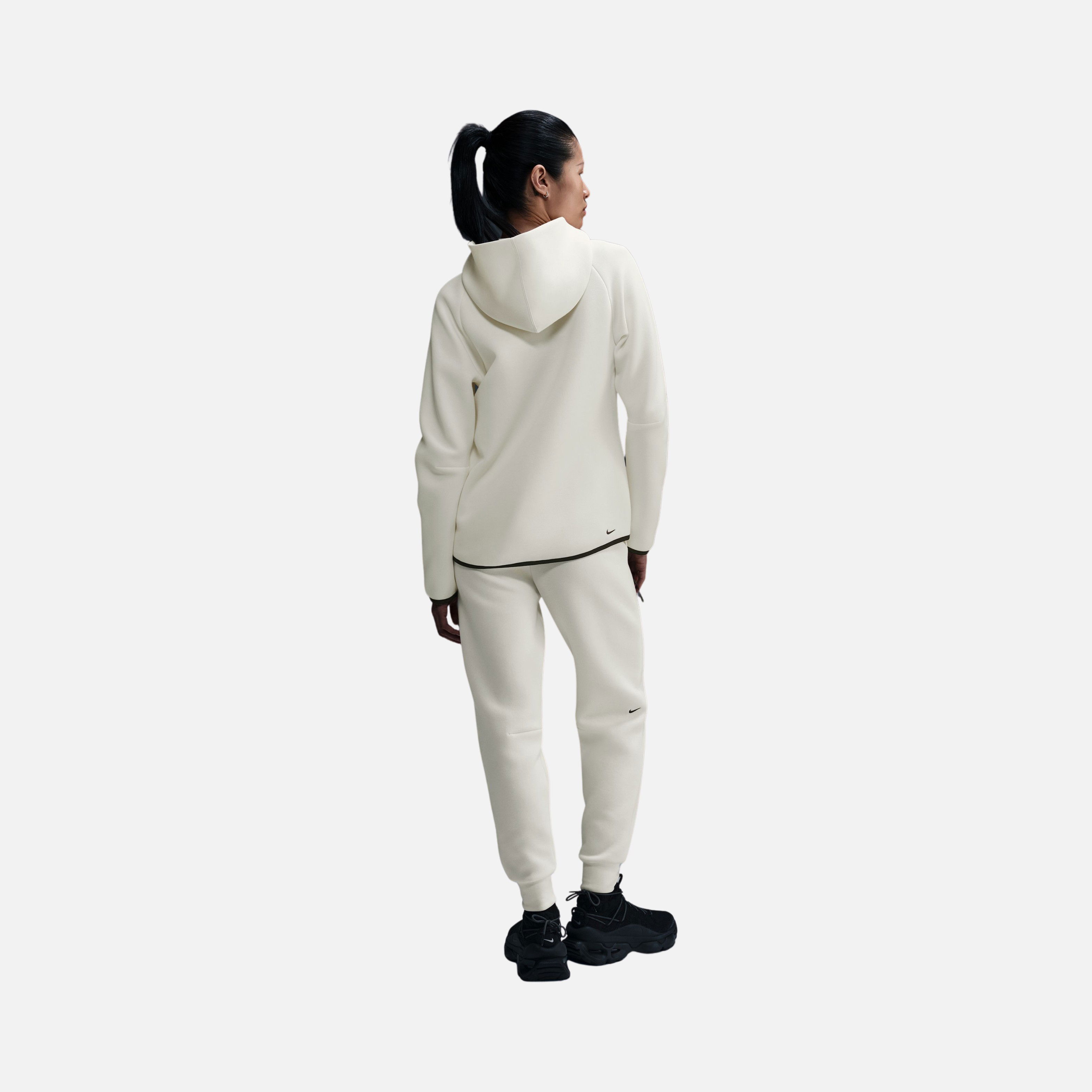 Nike Sportswear Tech Fleece Windrunner Full-Zip Hooded SS25 Kadın Sweatshirt