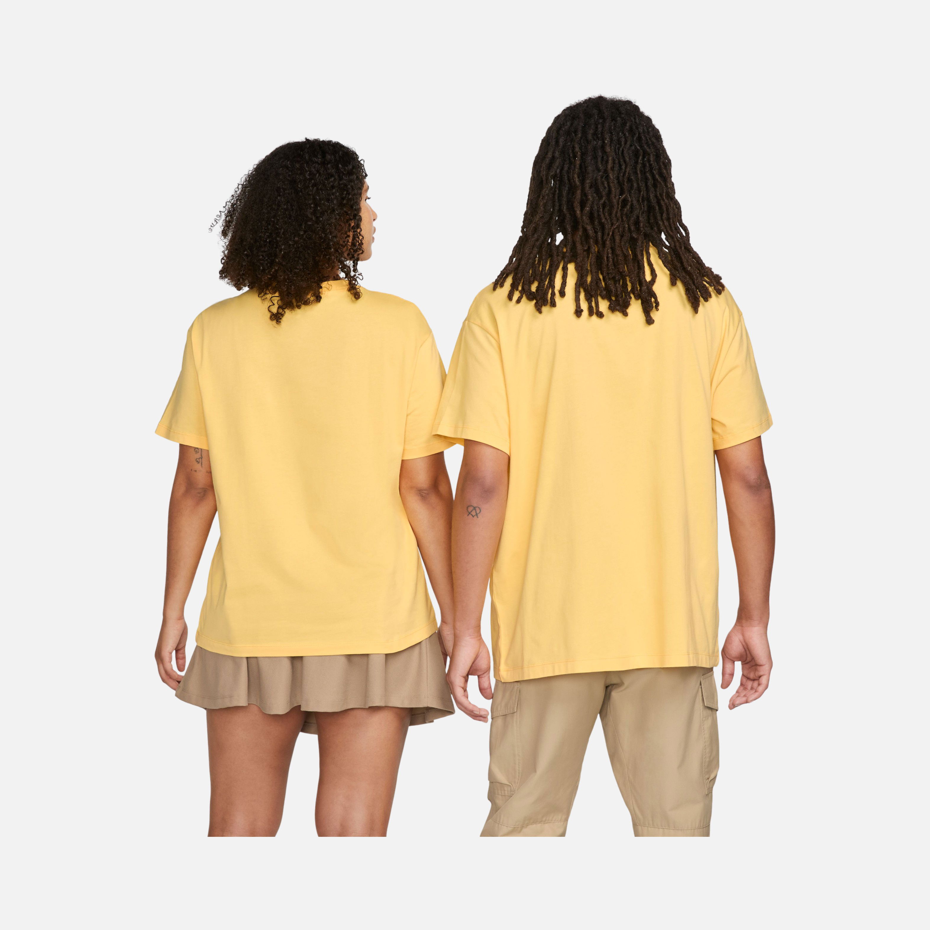 Nike Sportswear Essentials Short-Sleeve Kadın Tişört