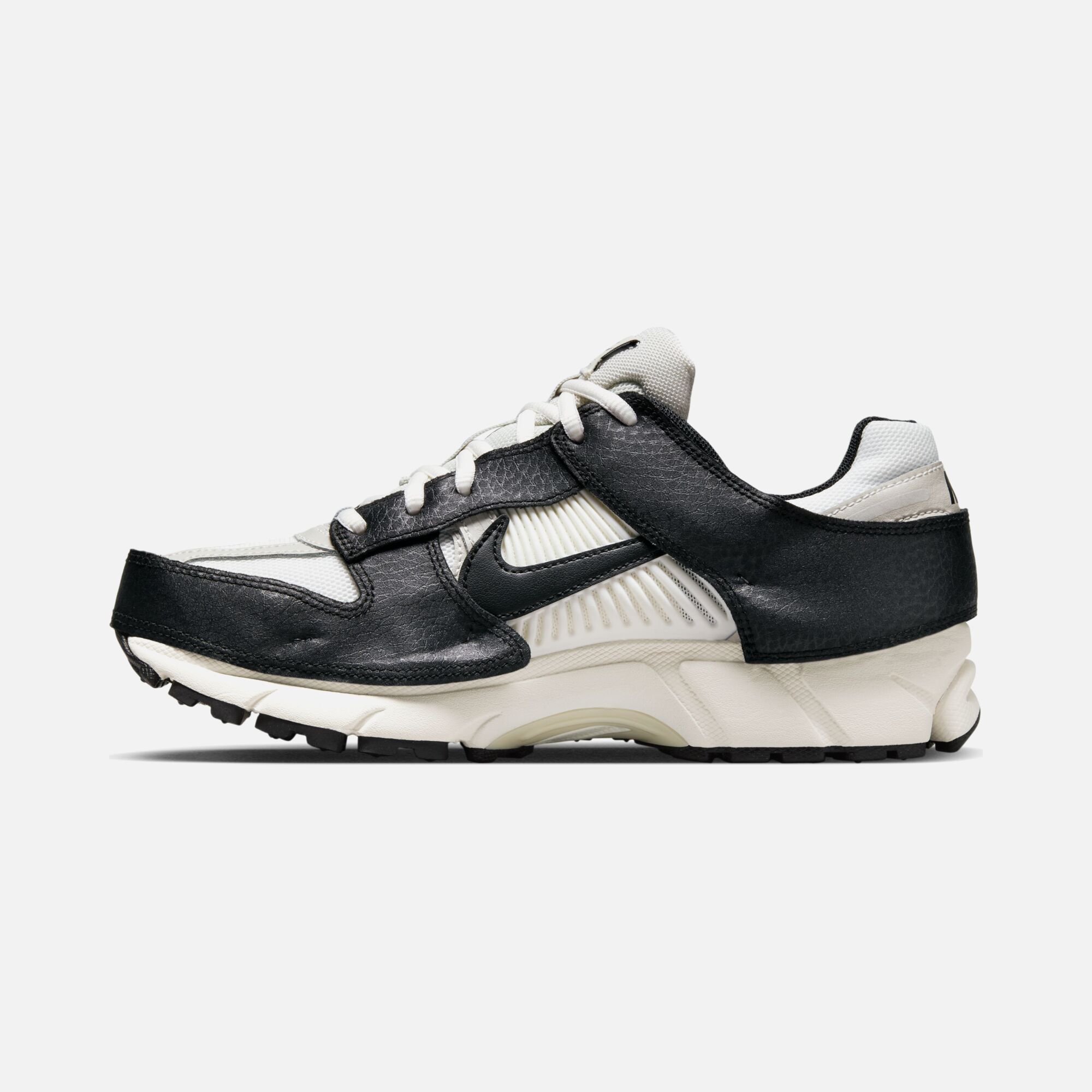 Nike Zoom Vomero 5 Premium ''Inspired by the Panda Color Group'' Kadın Spor Ayakkabı