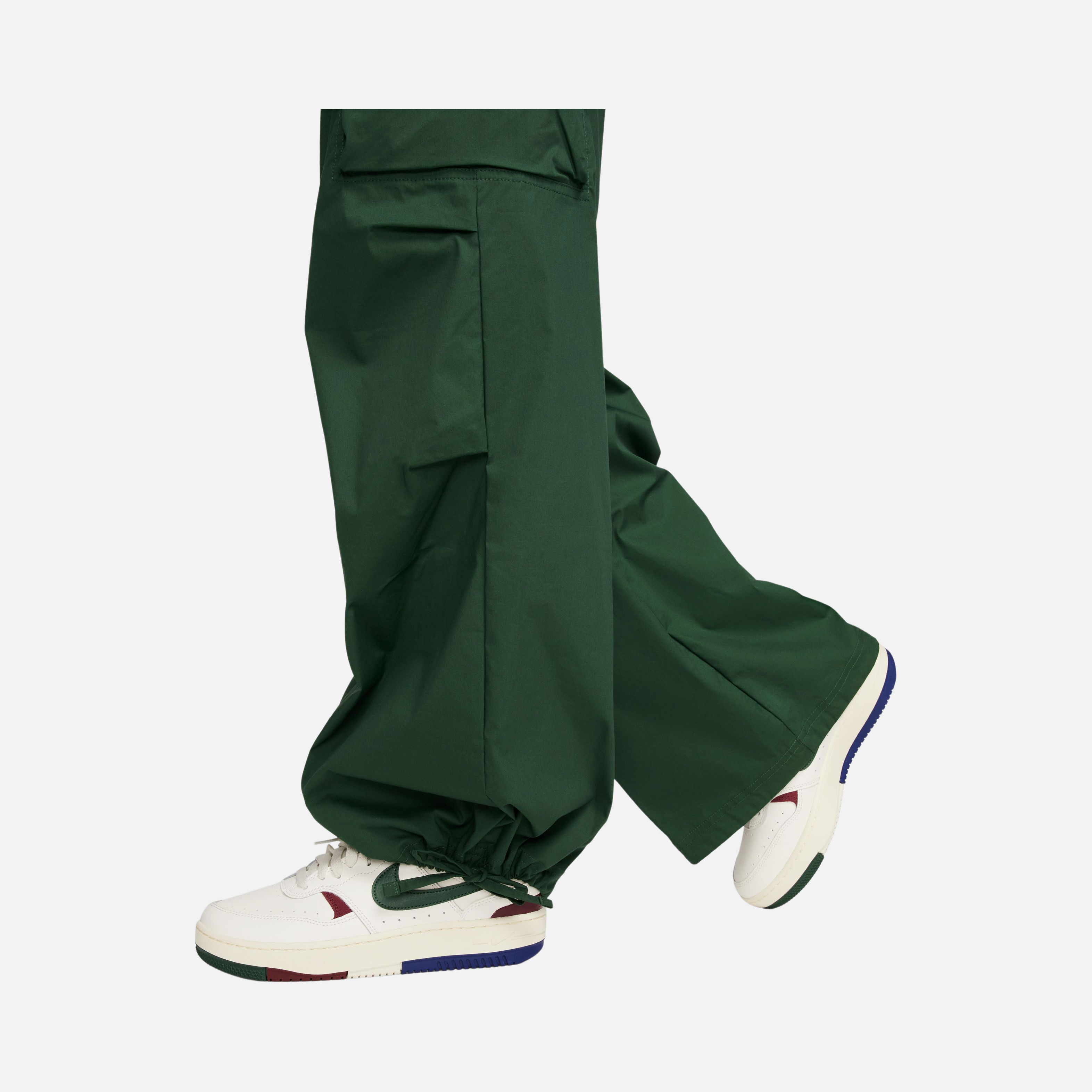 Nike Sportswear Loose Woven High-Waisted Kadın Pantolon