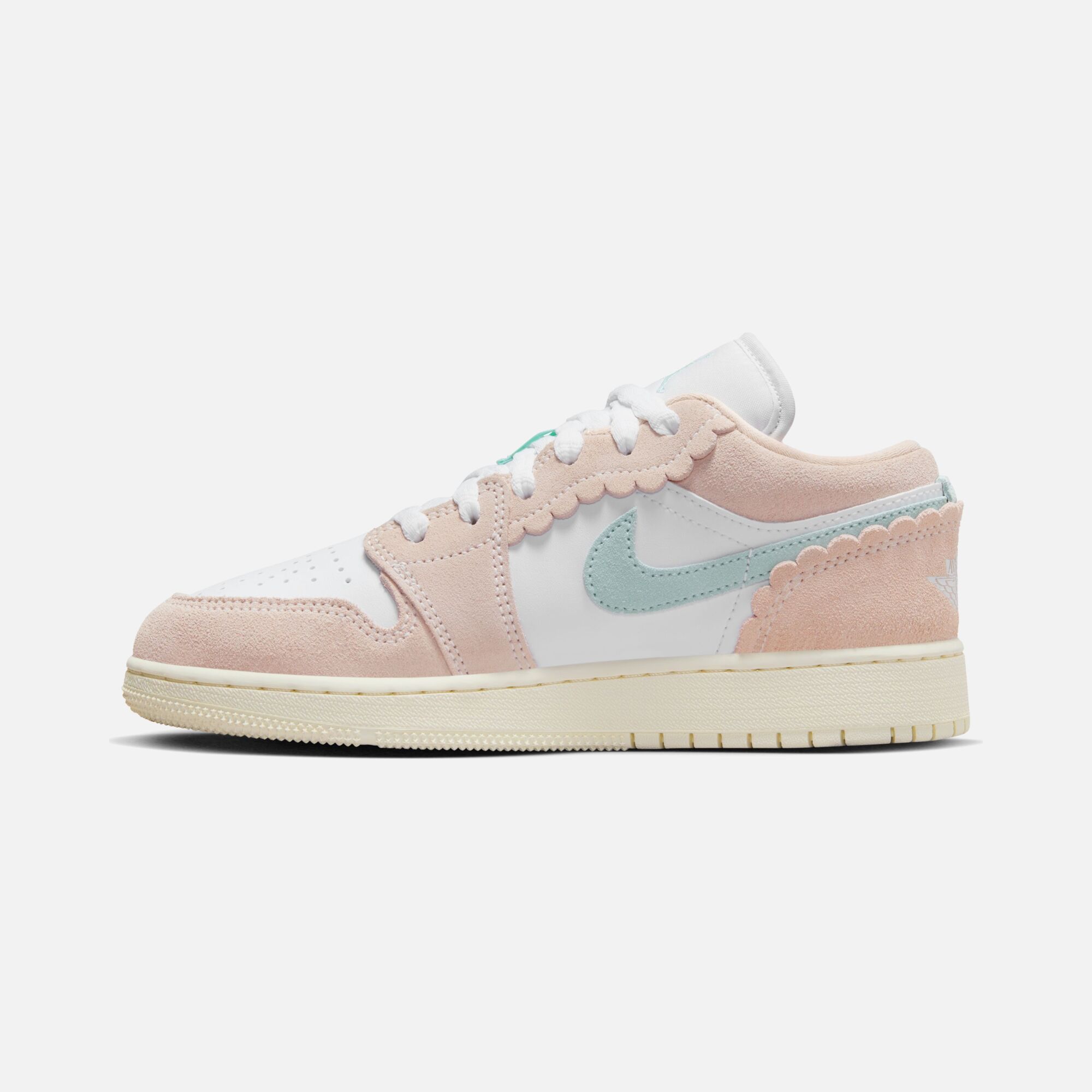 Nike Air Jordan 1 Low SE ''Scalloped Edge Suede Details'' (GS) Spor Ayakkabı