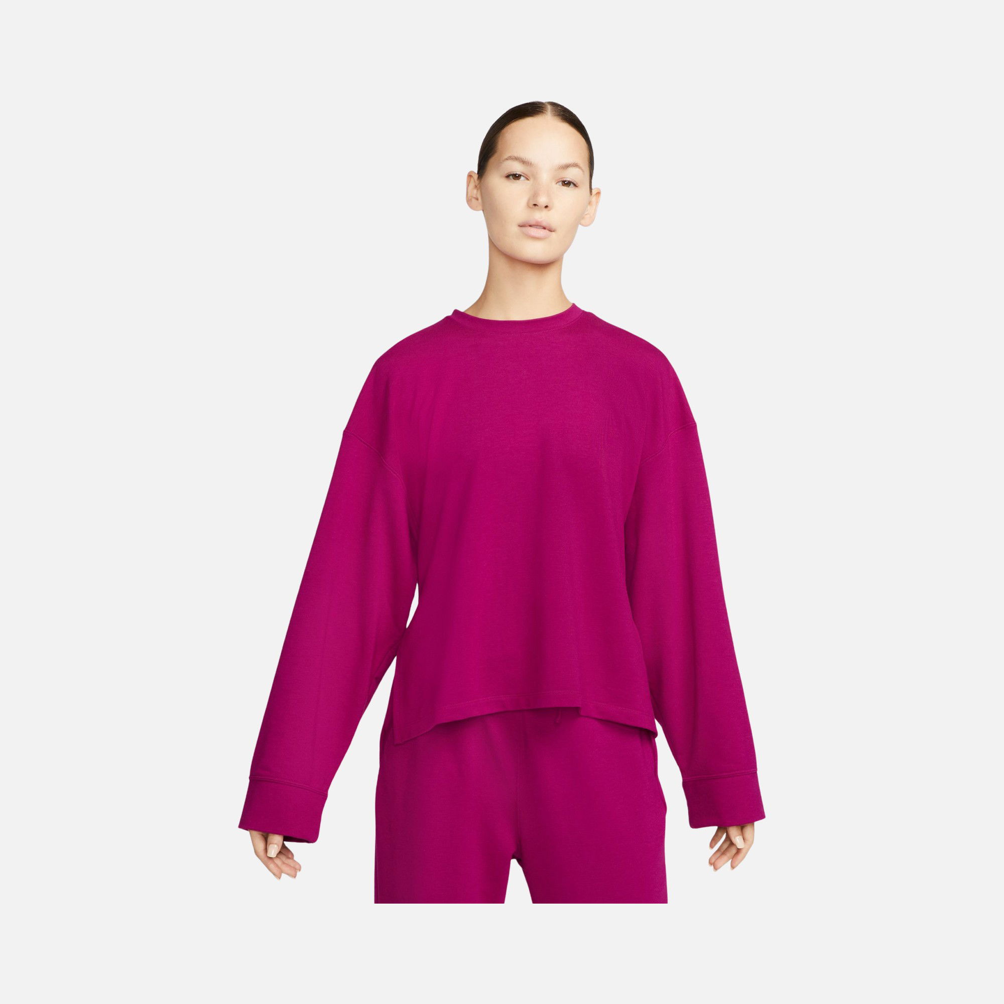 Nike Yoga Dri-Fit Fleece Long-Sleeve Kadın Tişört