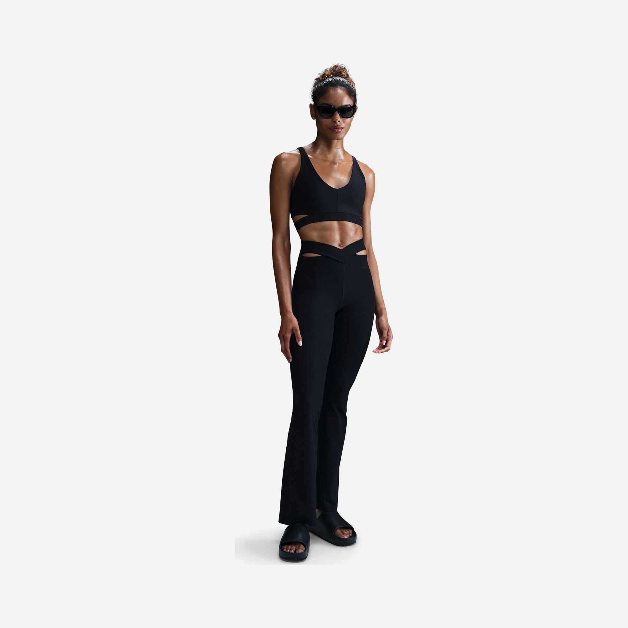Nike Zenvy Rib Kadın Bra
