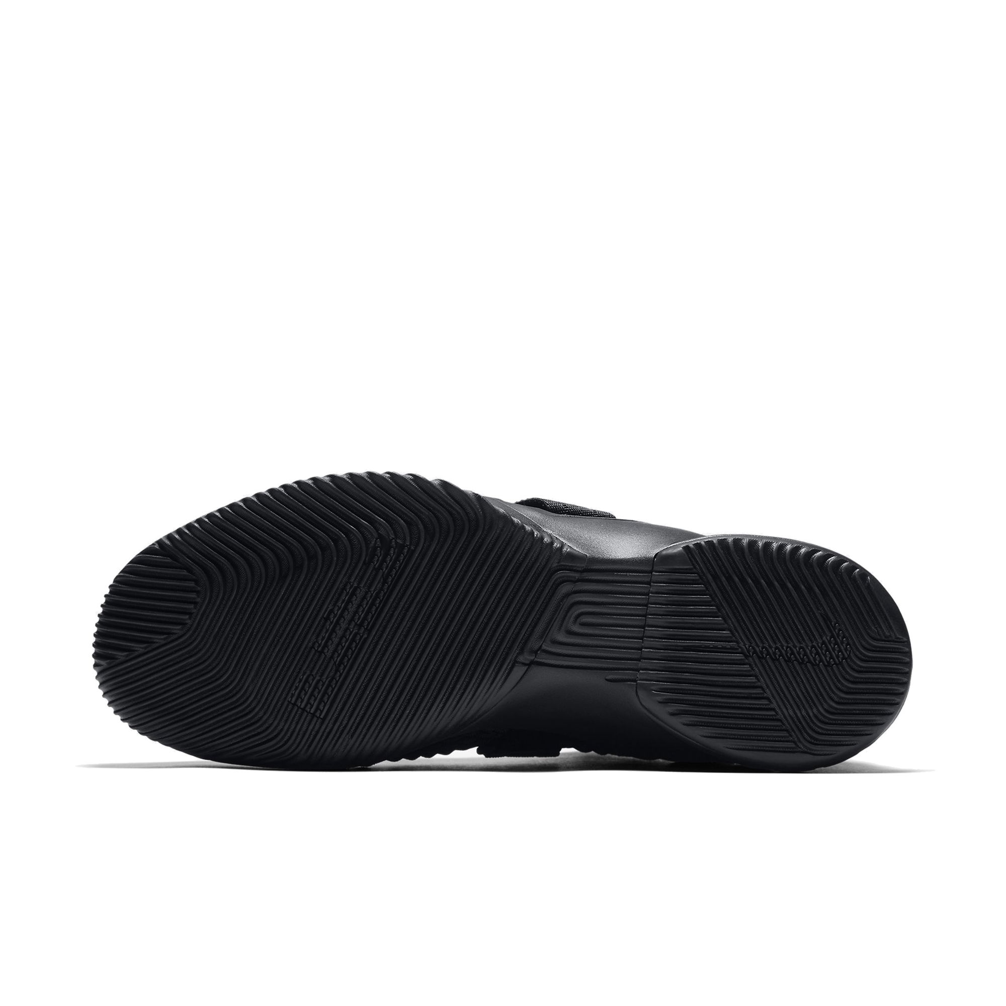 Nike LeBron Soldier XII SFG Erkek Spor Ayakkabı