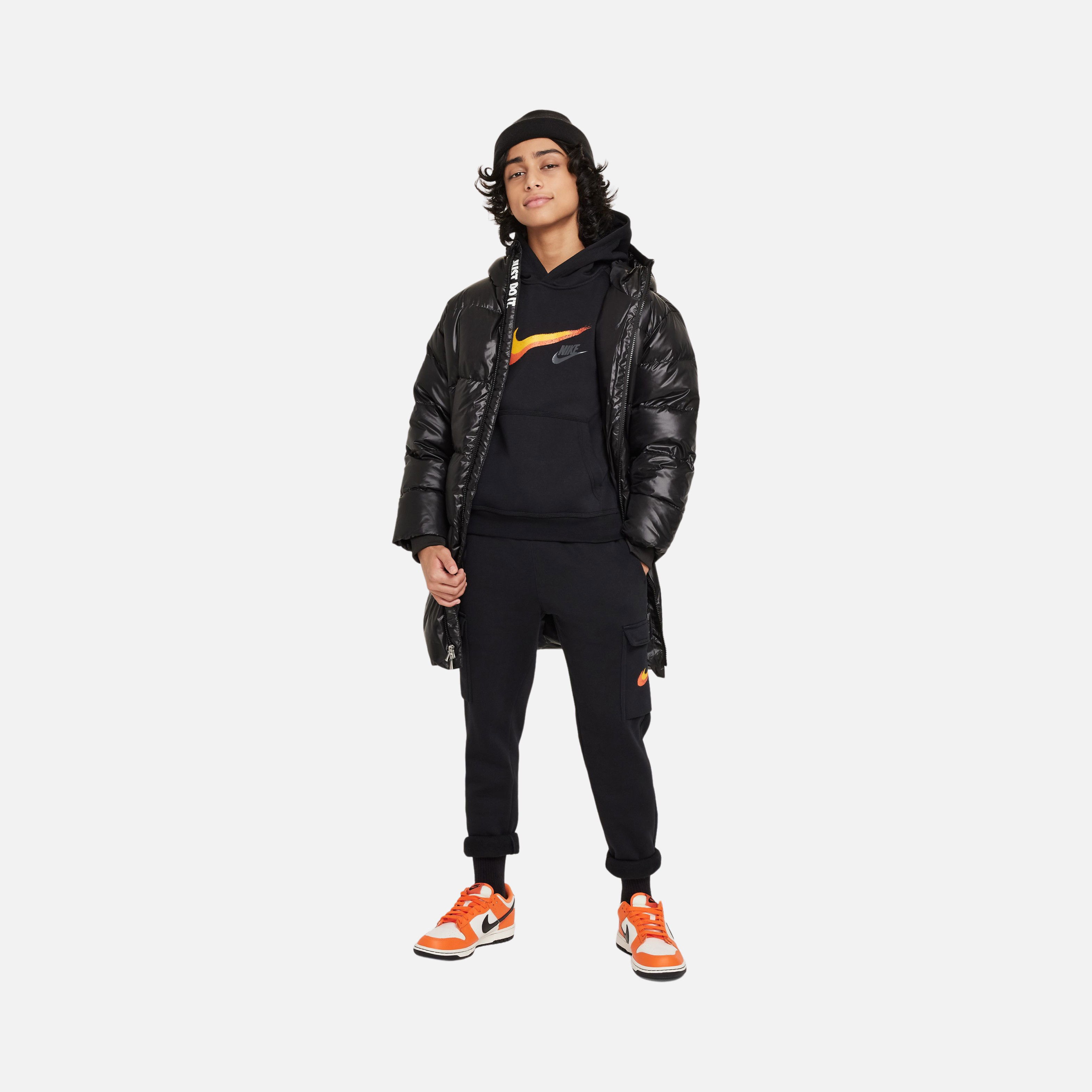 Nike Sportswear Fleece Cargo ''Multi Spray Paint Swoosh Logo'' (Boys') Çocuk Eşofman Altı