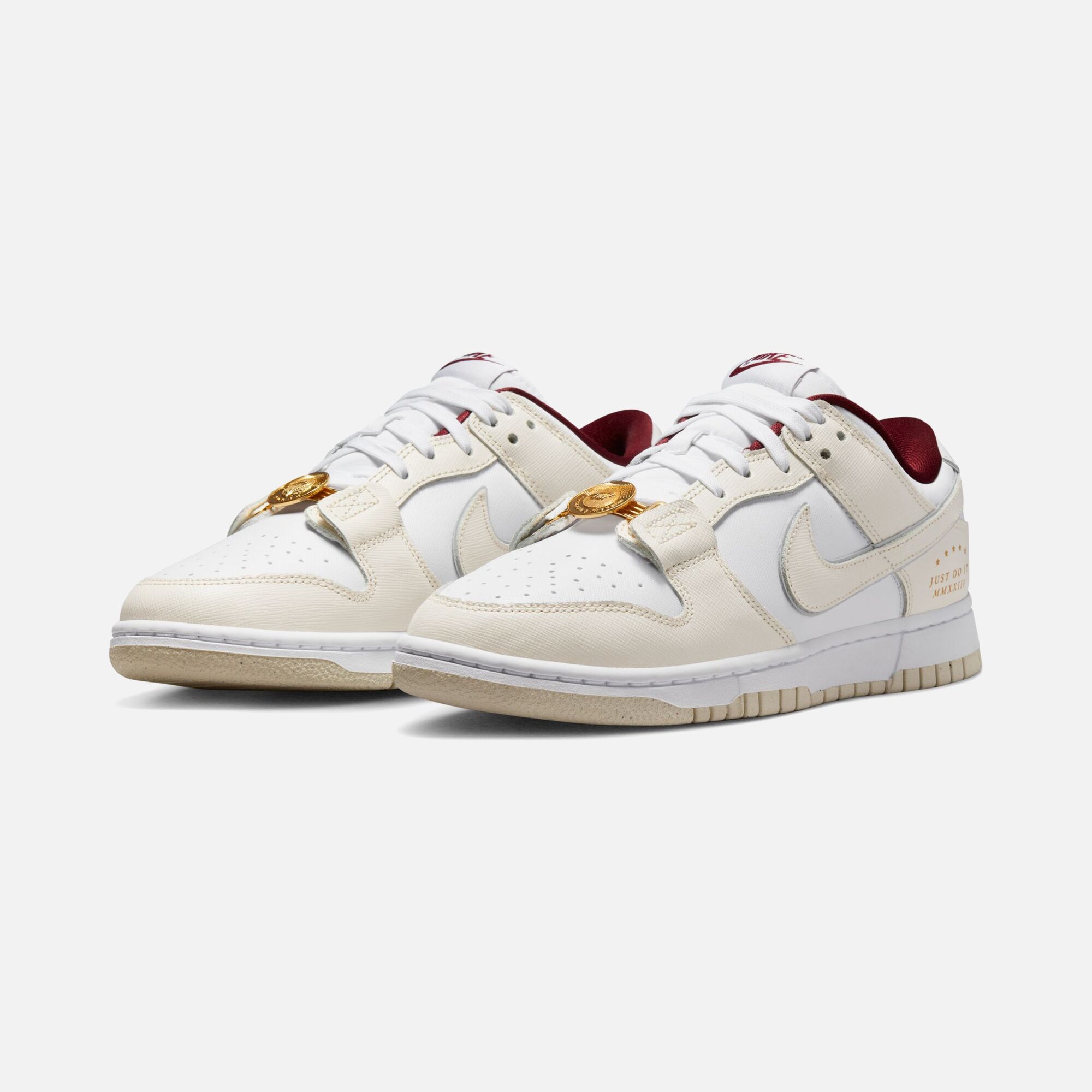 Nike Dunk Low SE ''Just Do It MMXXIII'' Kadın Spor Ayakkabı
