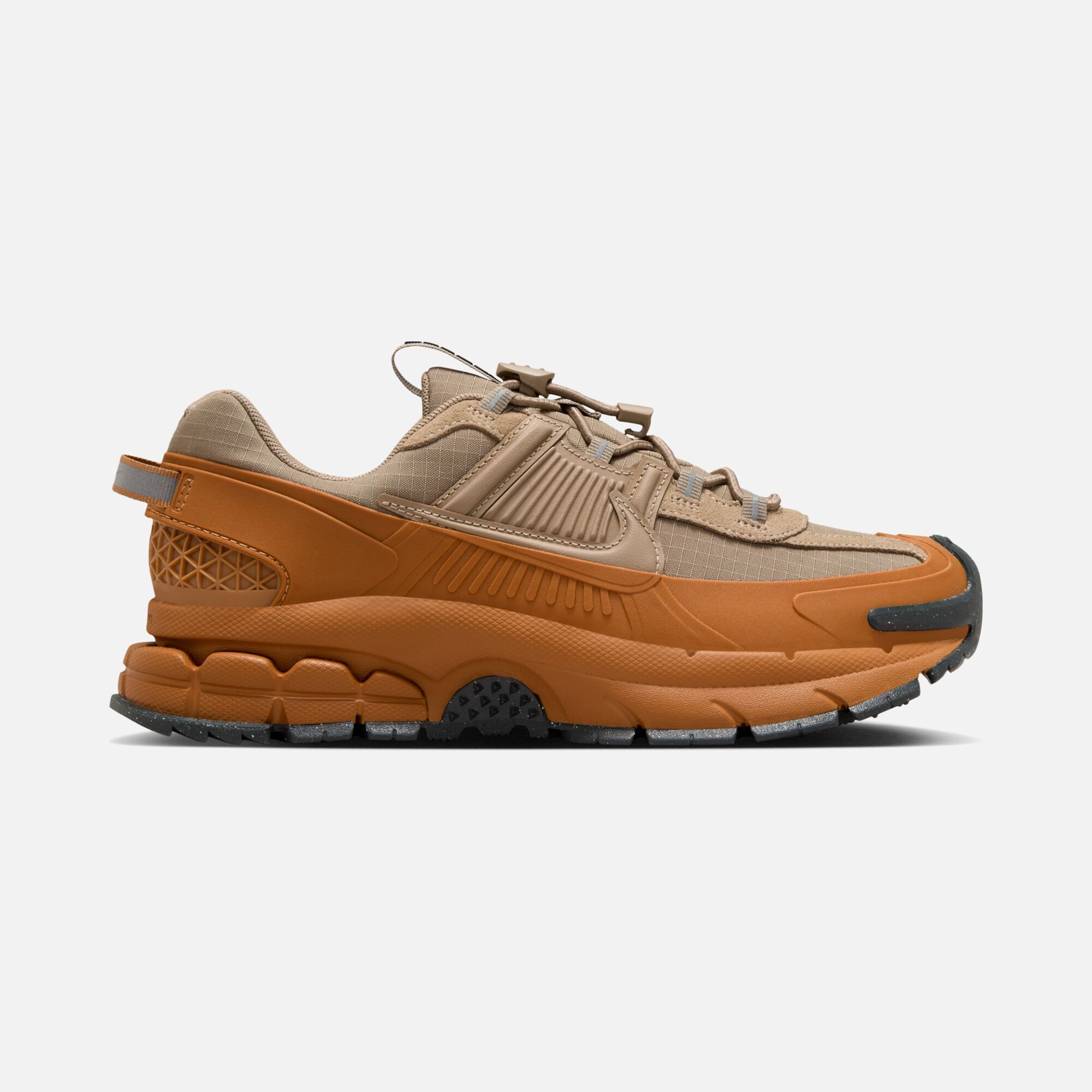 Nike Zoom Vomero Roam Kadın Spor Ayakkabı