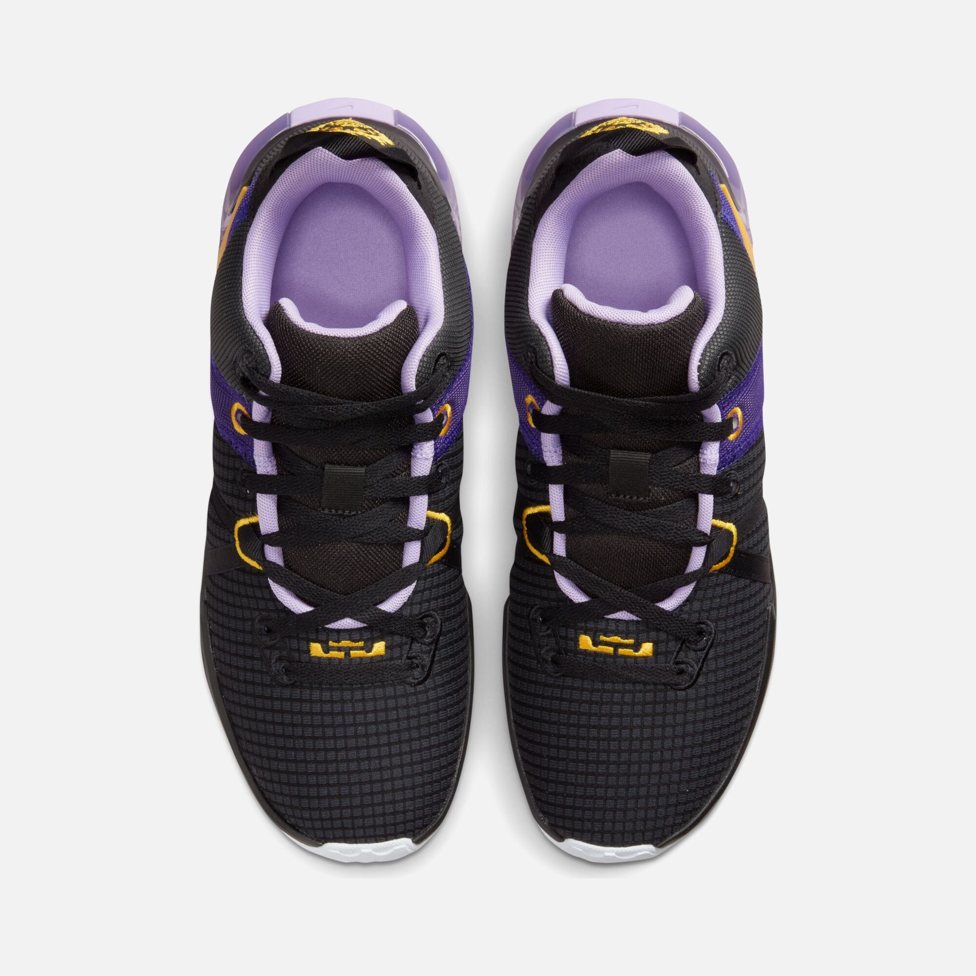 Nike LeBron James Witness VII Erkek Basketbol Ayakkabısı