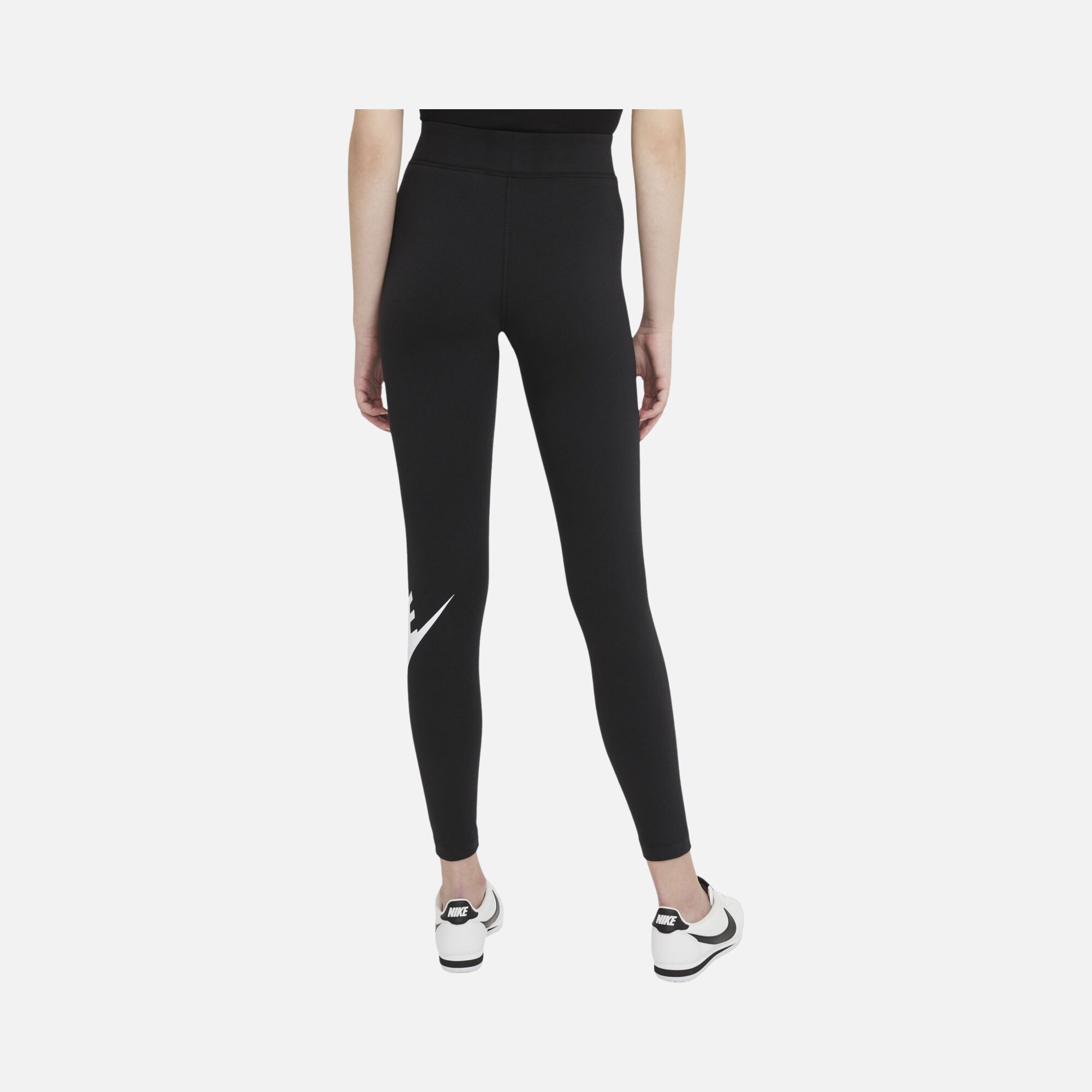 Nike Sportswear Essential High-Rise Kadın Tayt