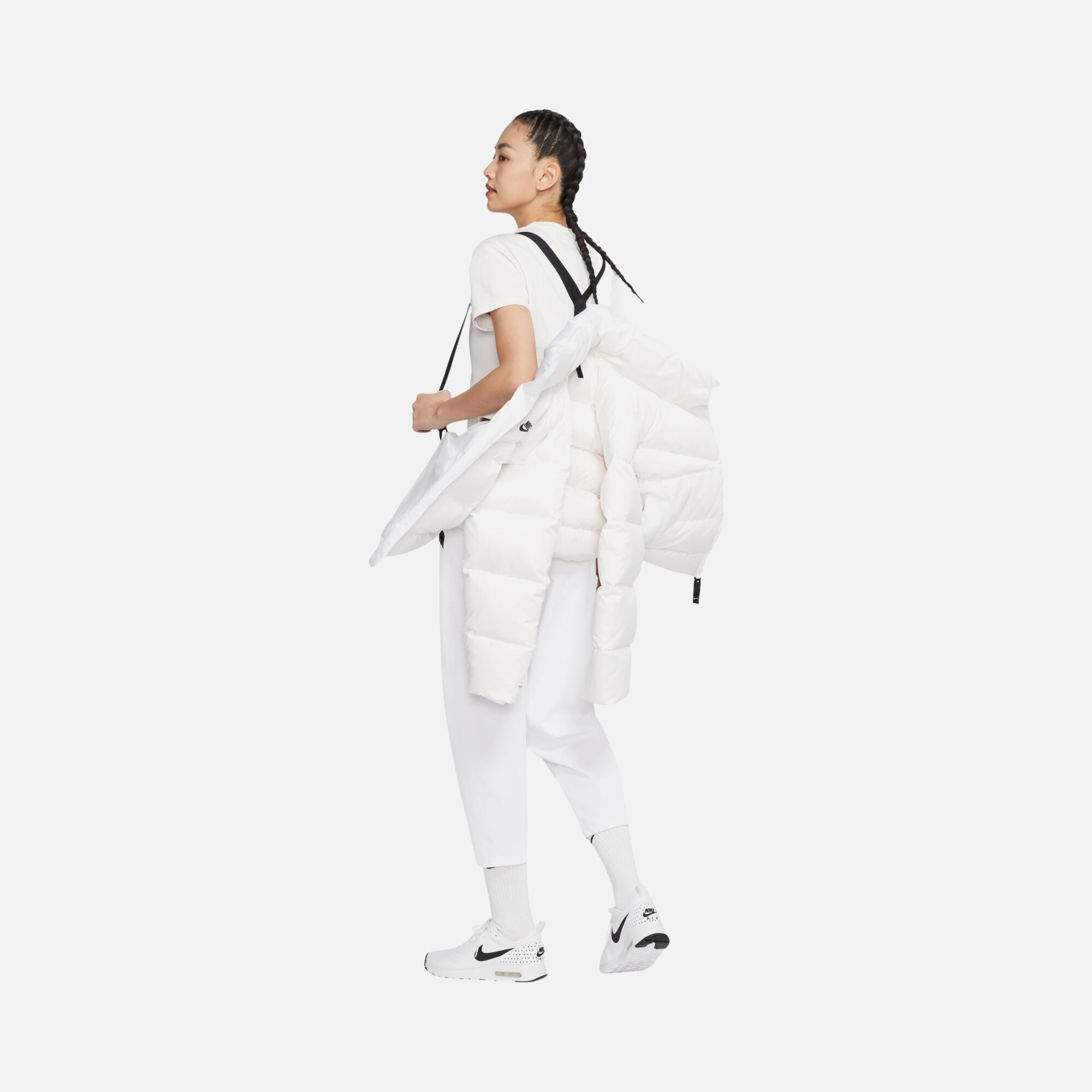 Nike Sportswear Therma-Fit City Series Full-Zip Kadın Mont