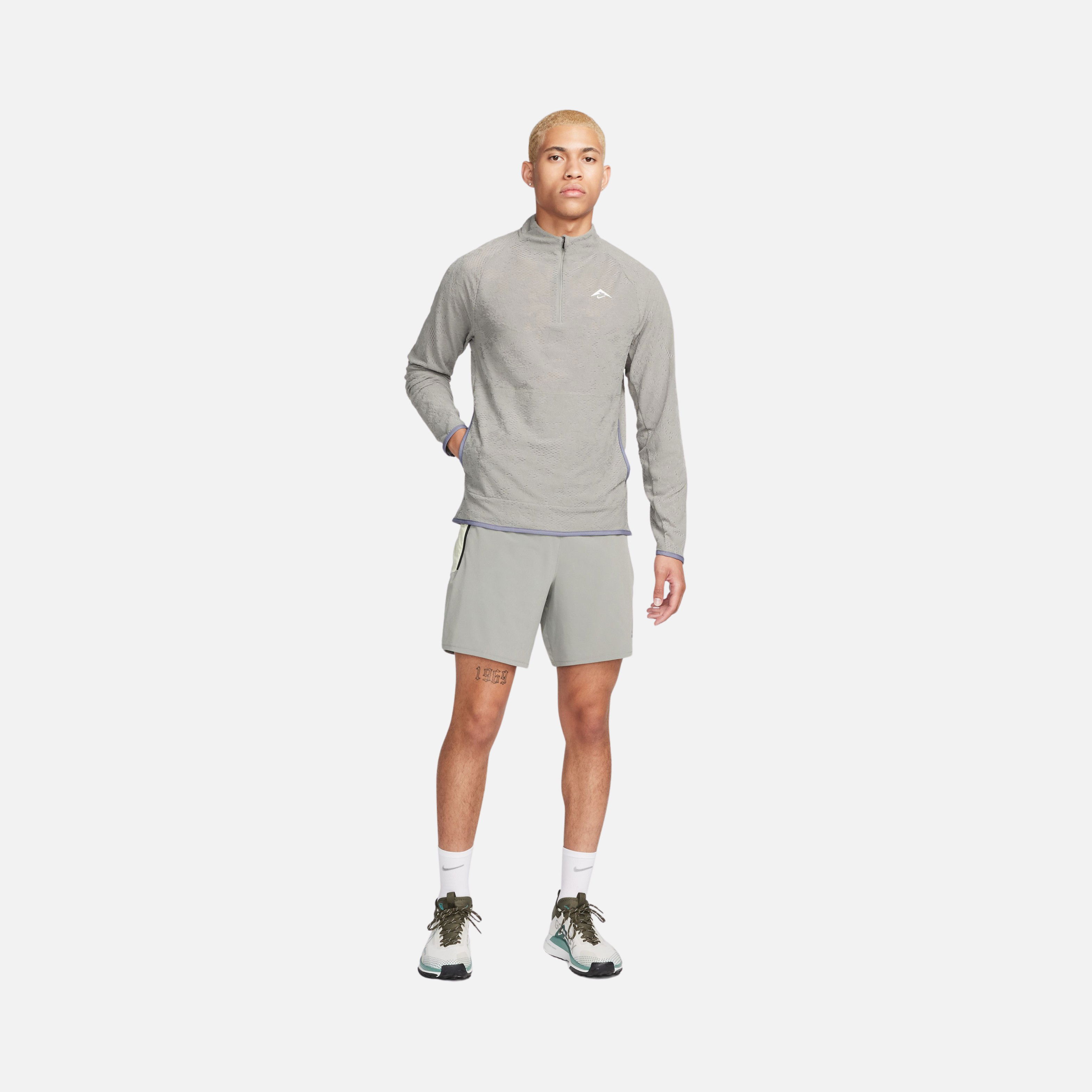 Nike Trail Dri-Fit 1/2-Zip Running Long-Sleeve Erkek Tişört