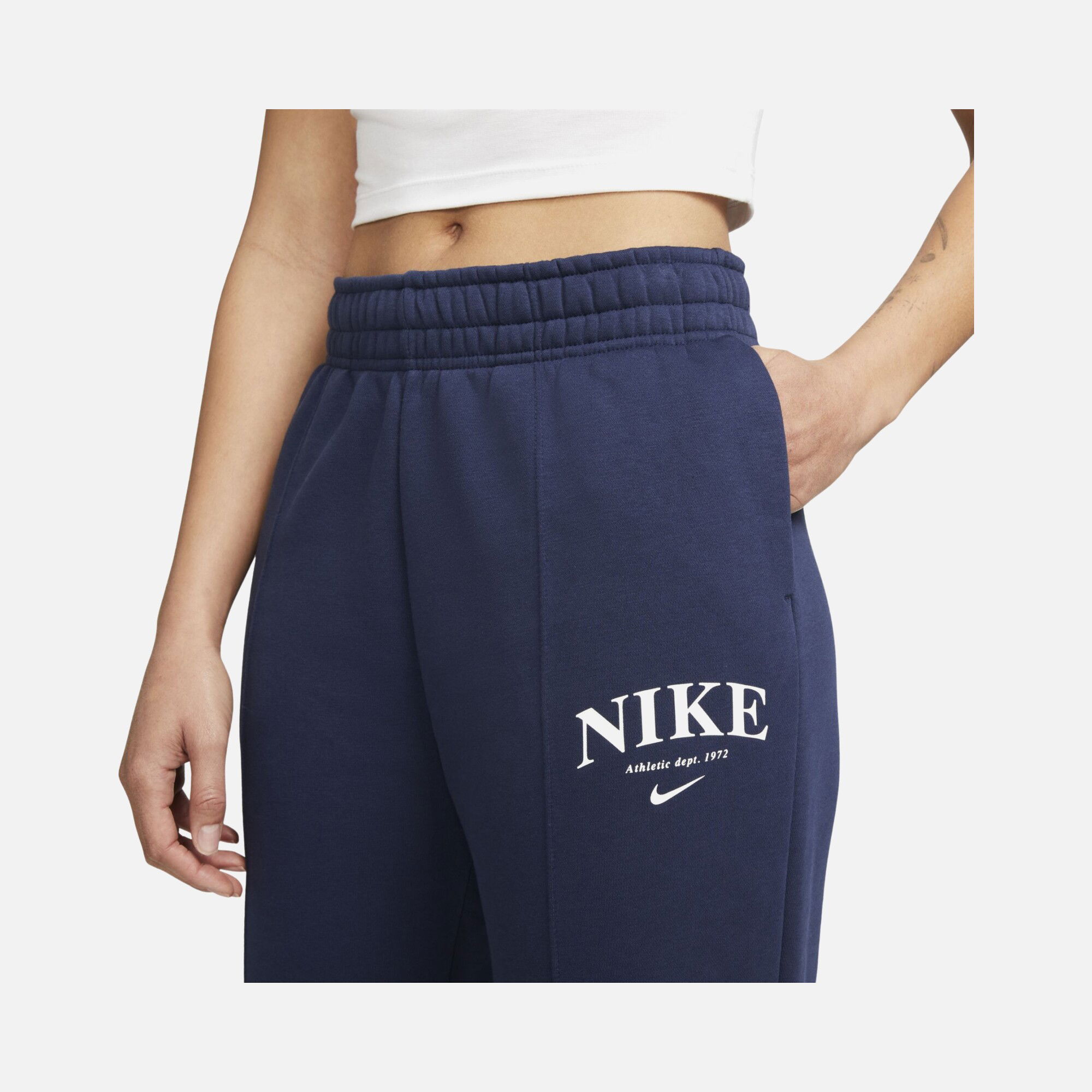 Nike Sportswear Collection Essentials+ Fleece Kadın Eşofman Altı