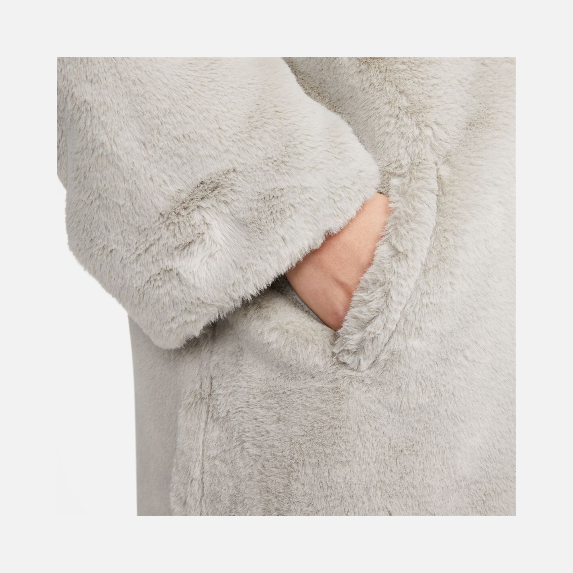Nike Sportswear Large Swoosh Printed Faux Fur Full-Zip Long Kadın Ceket