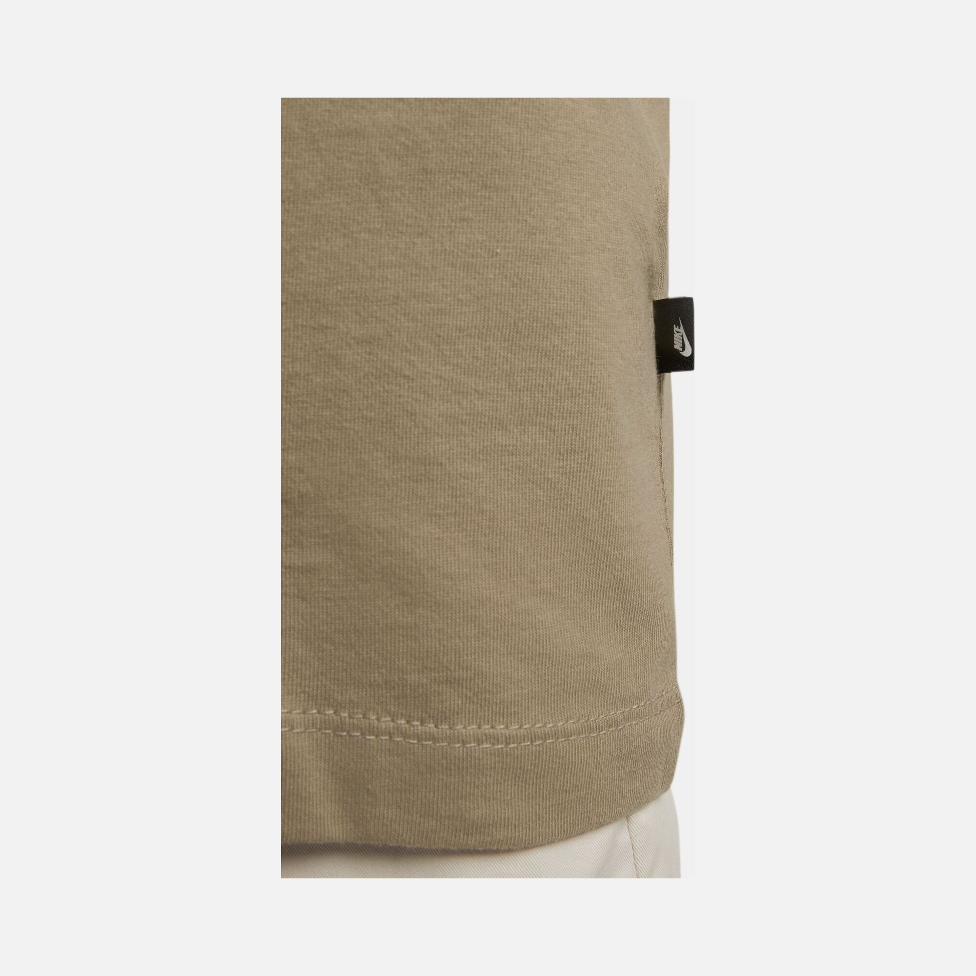 Nike Sportswear ''Fantasy Lbr'' Graphics Short-Sleeve Erkek Tişört