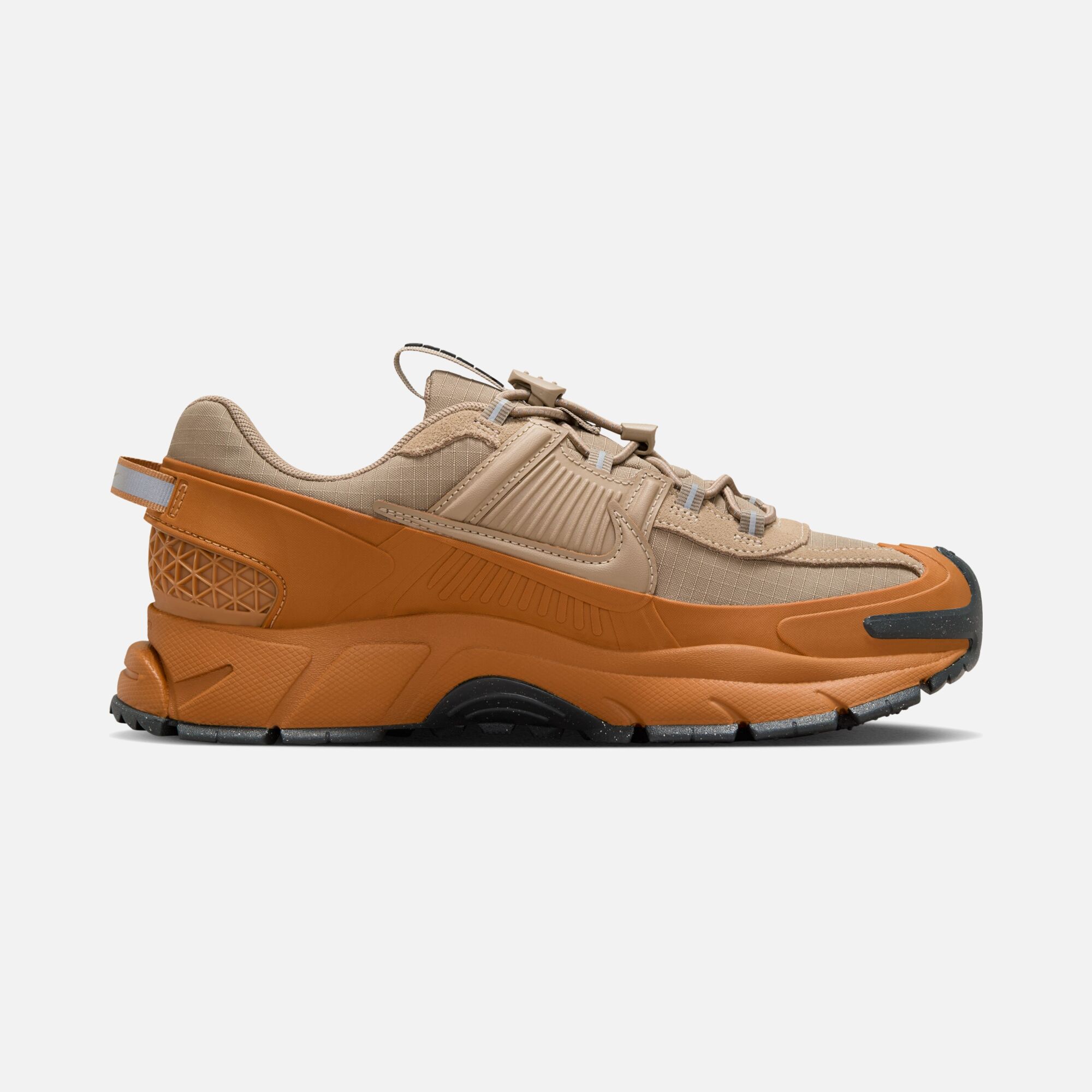 Nike Zoom Vomero Roam Kadın Spor Ayakkabı