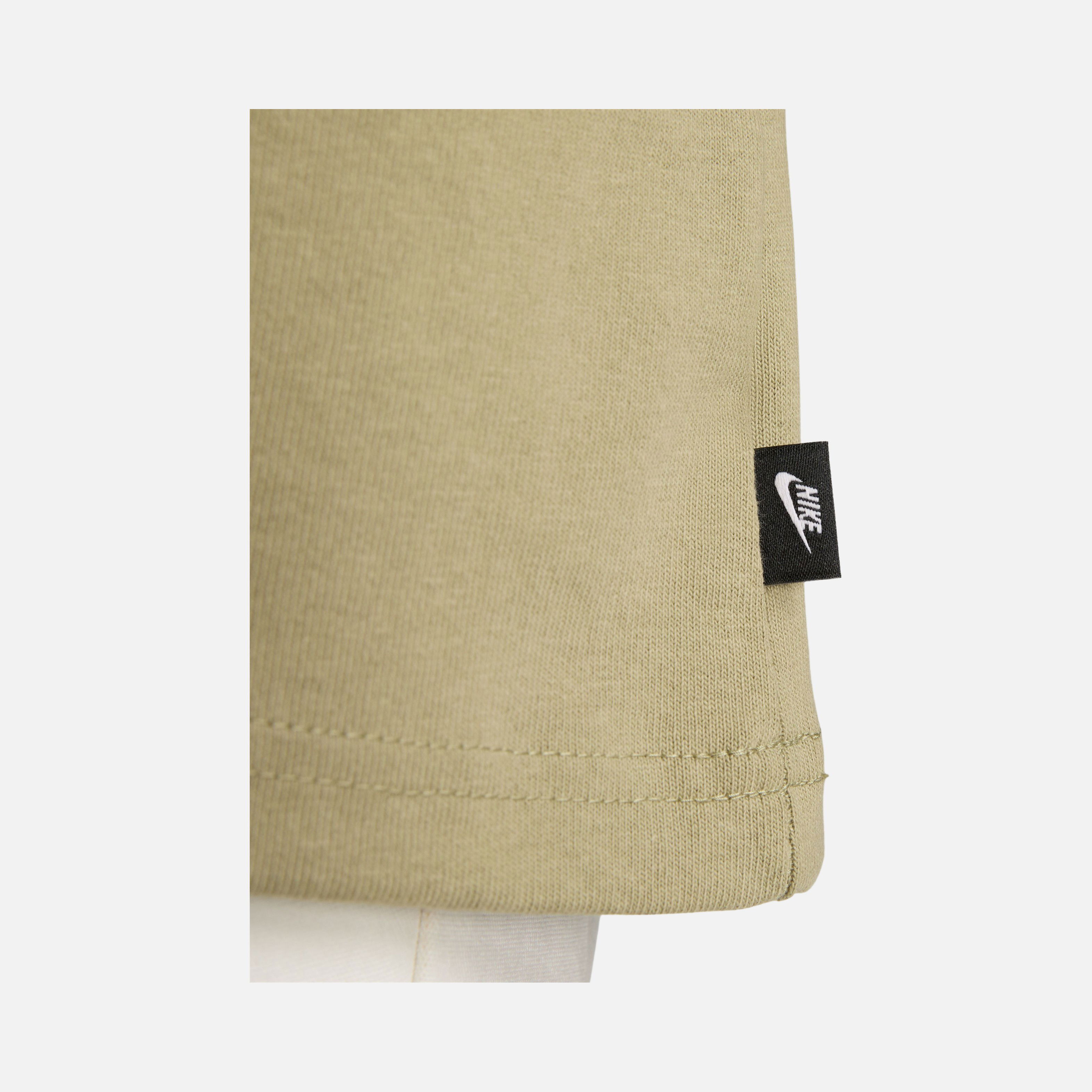 Nike Sportswear Premium Essentials Short-Sleeve Erkek Tişört
