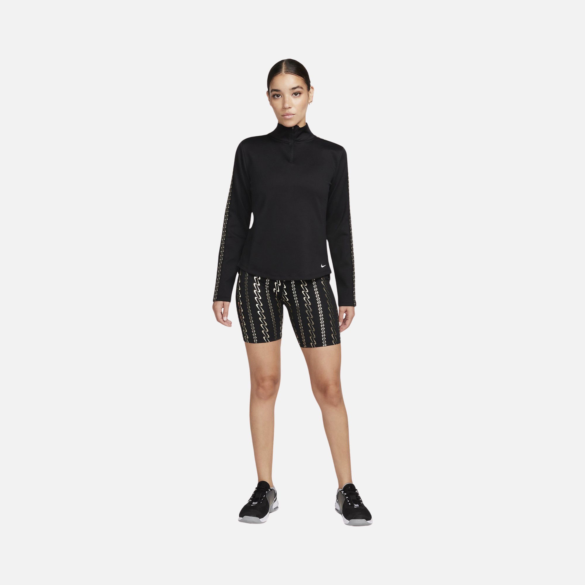 Nike Therma-Fit One 1/4-Zip Training Long-Sleeve Kadın Tişört