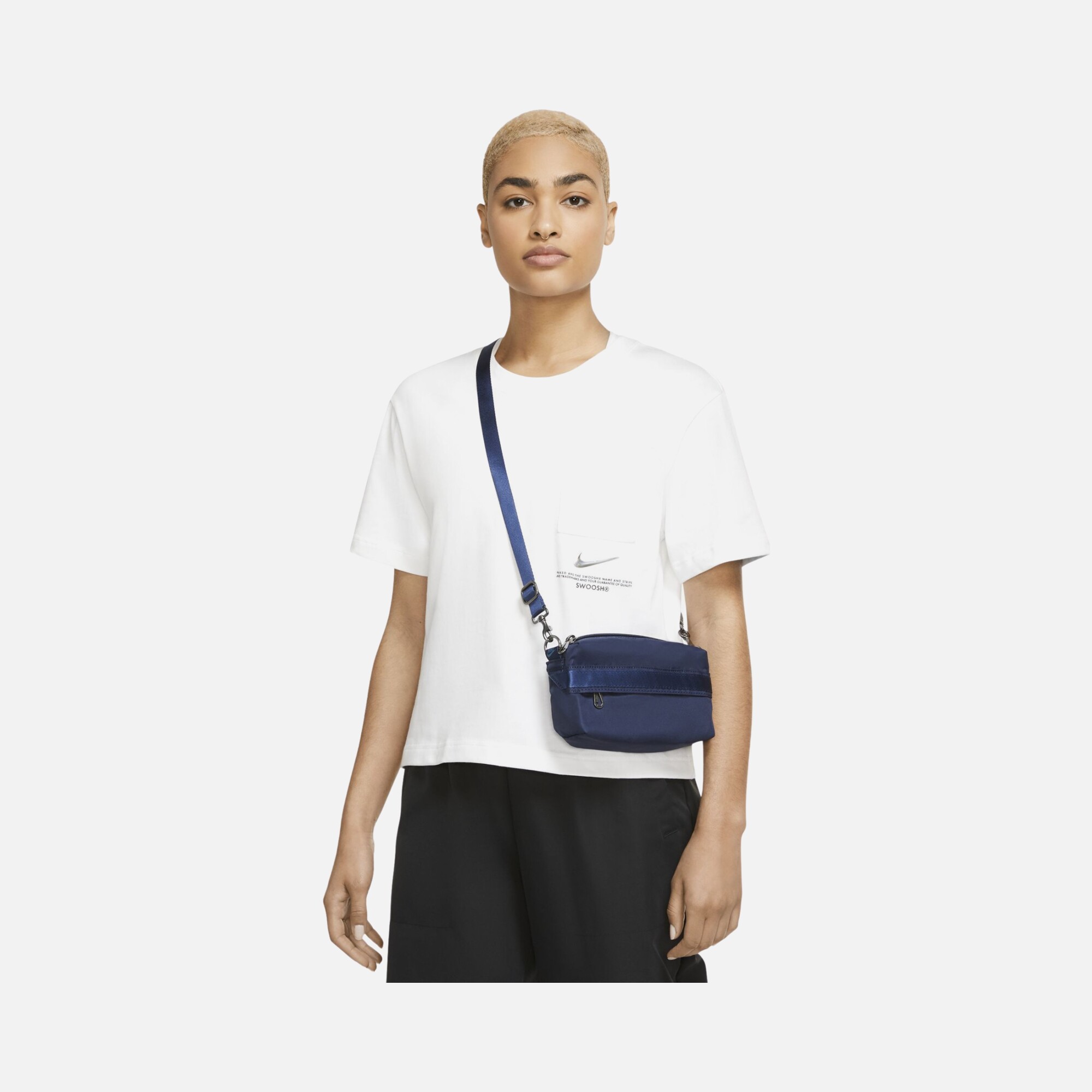 Nike Sportswear Futura Luxe Cross-Body (1 L) Kadın Omuz Çantası