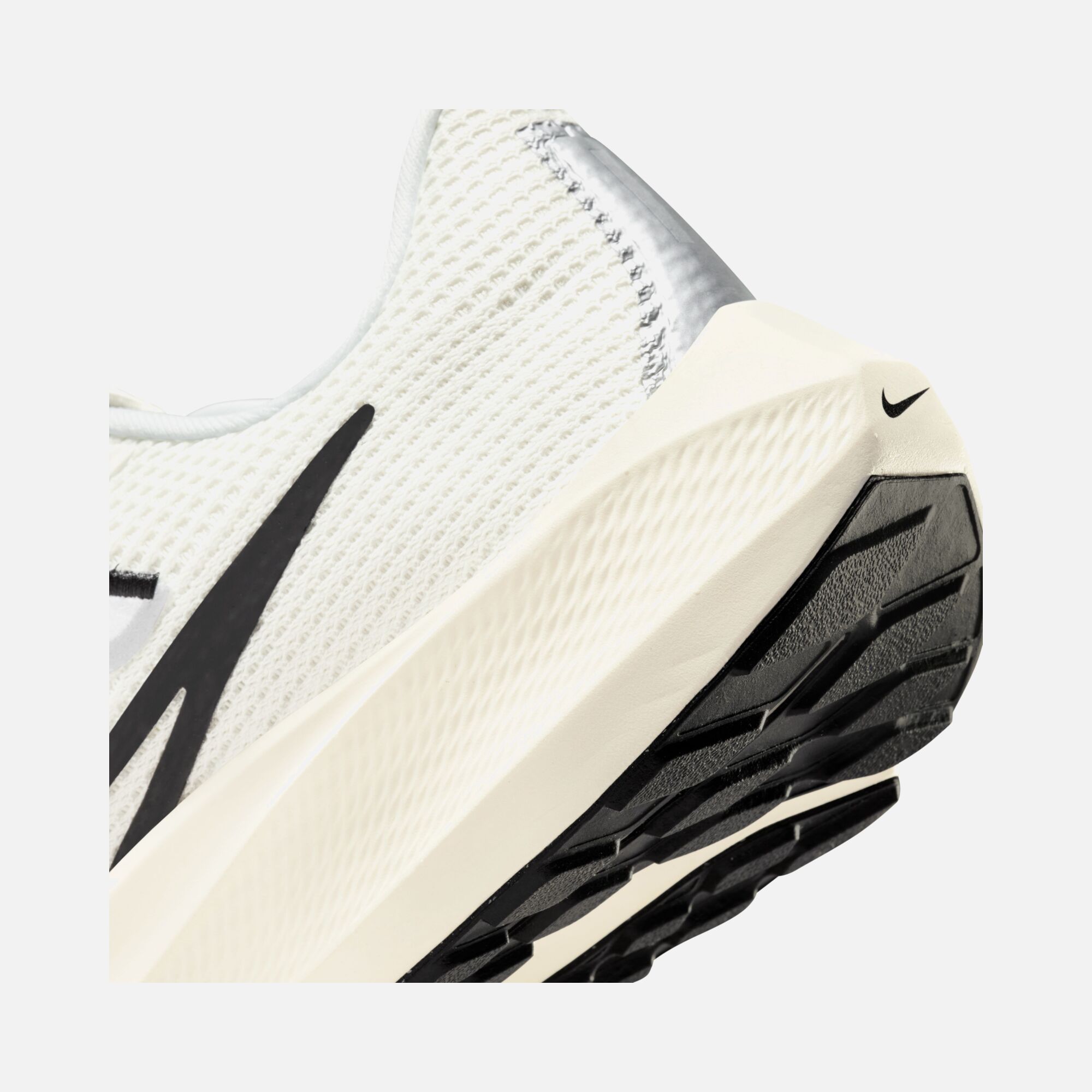 Nike Pegasus 40 Road Running Kadın Spor Ayakkabı