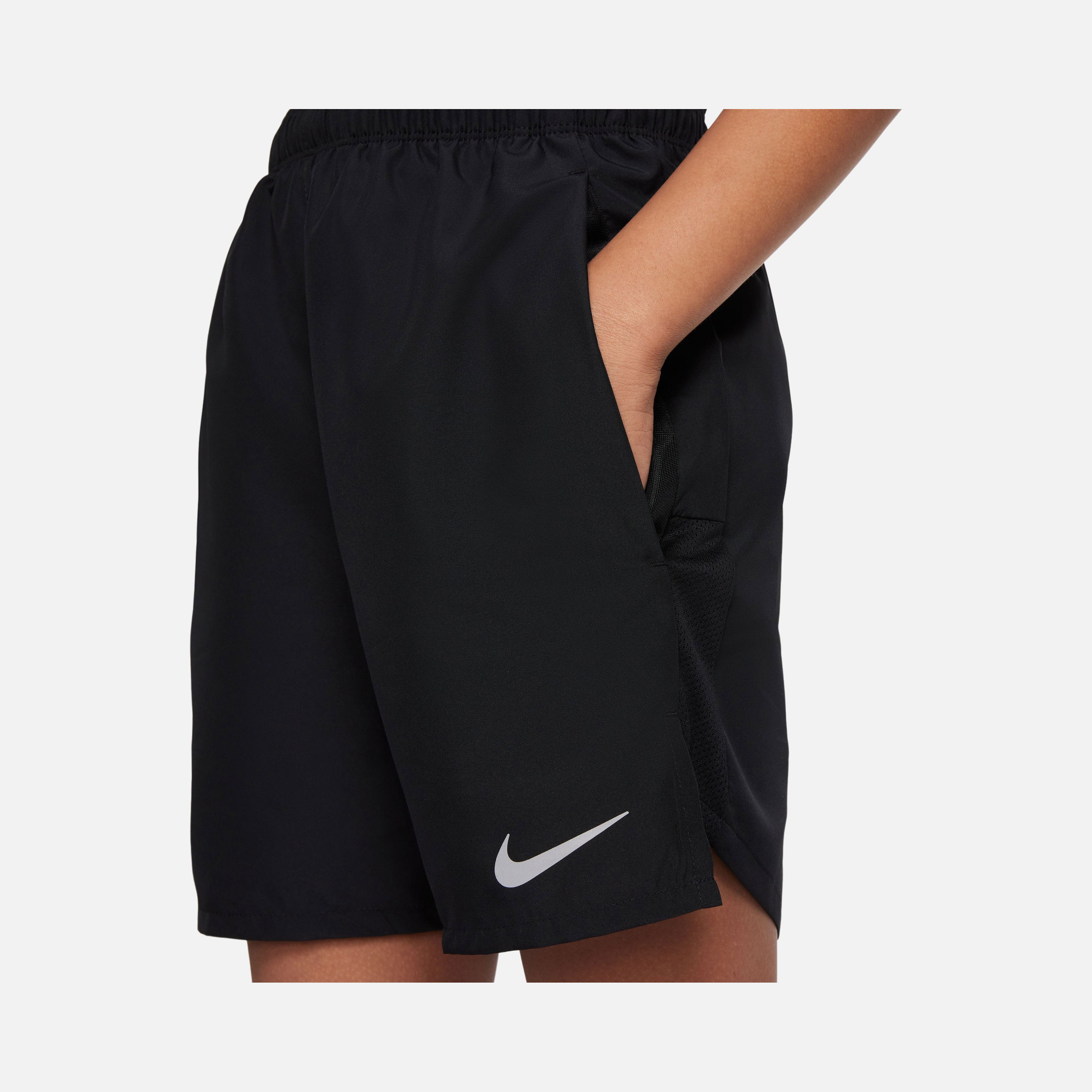 Nike Challenger Lightweight Design Training (Boys') Çocuk Şort
