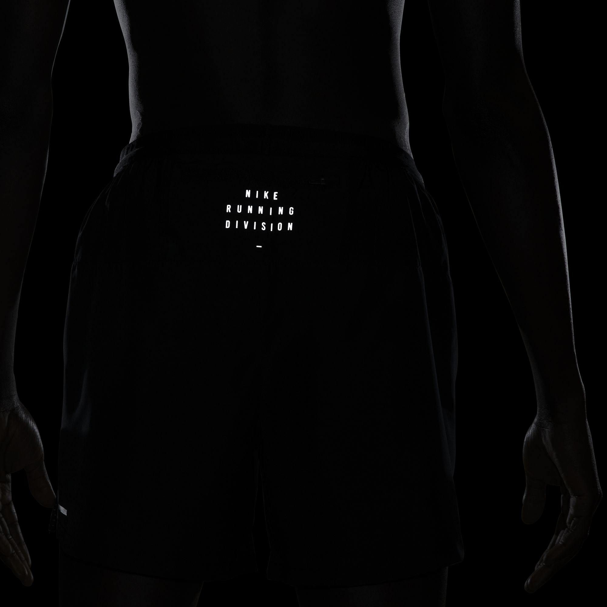 Nike Dri-Fit Run Division Flex Stride 13 cm Slip Lined Running Erkek Şort