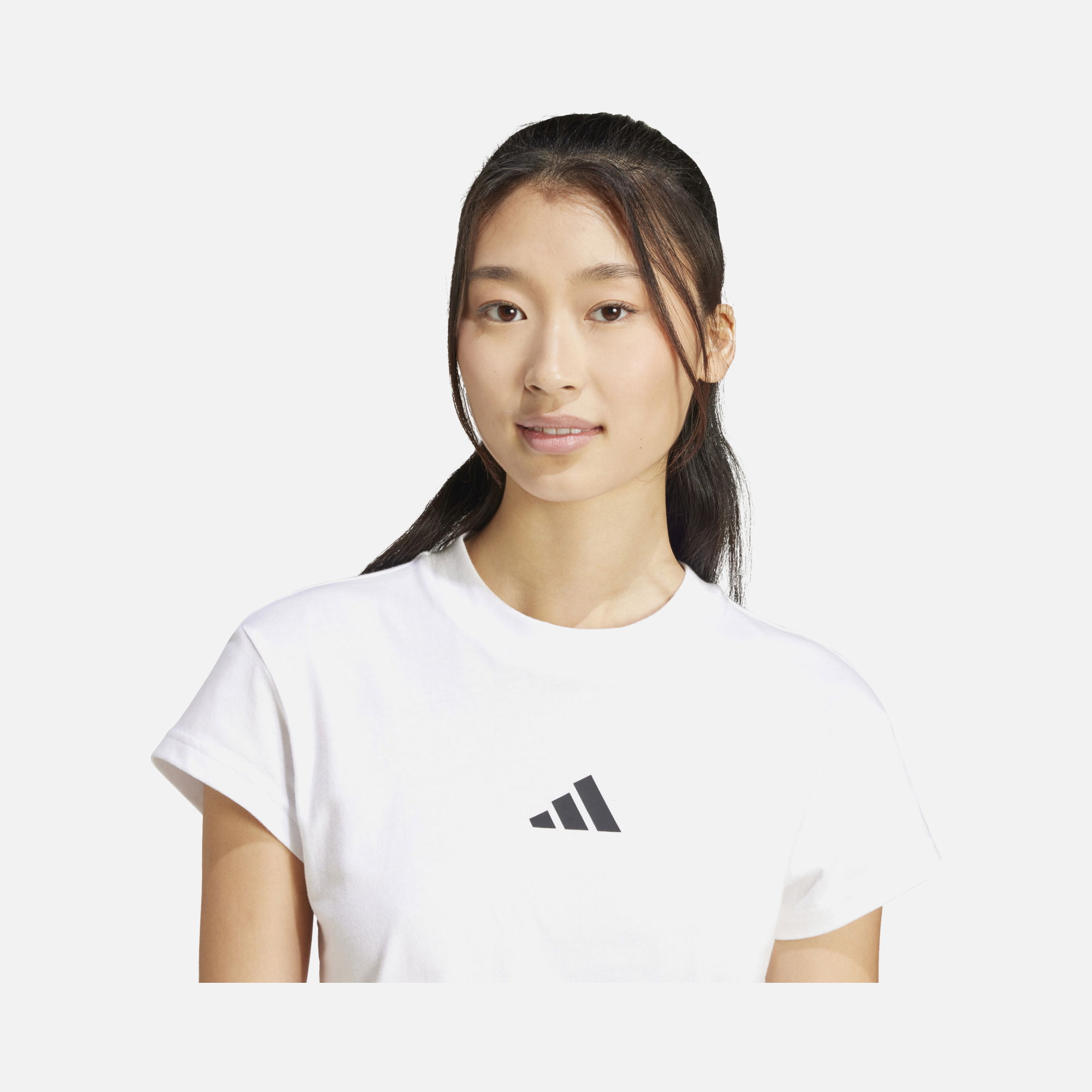 adidas Future Icons Small Logo Graphic Slim Cut Cropped Short-Sleeve Kadın Tişört