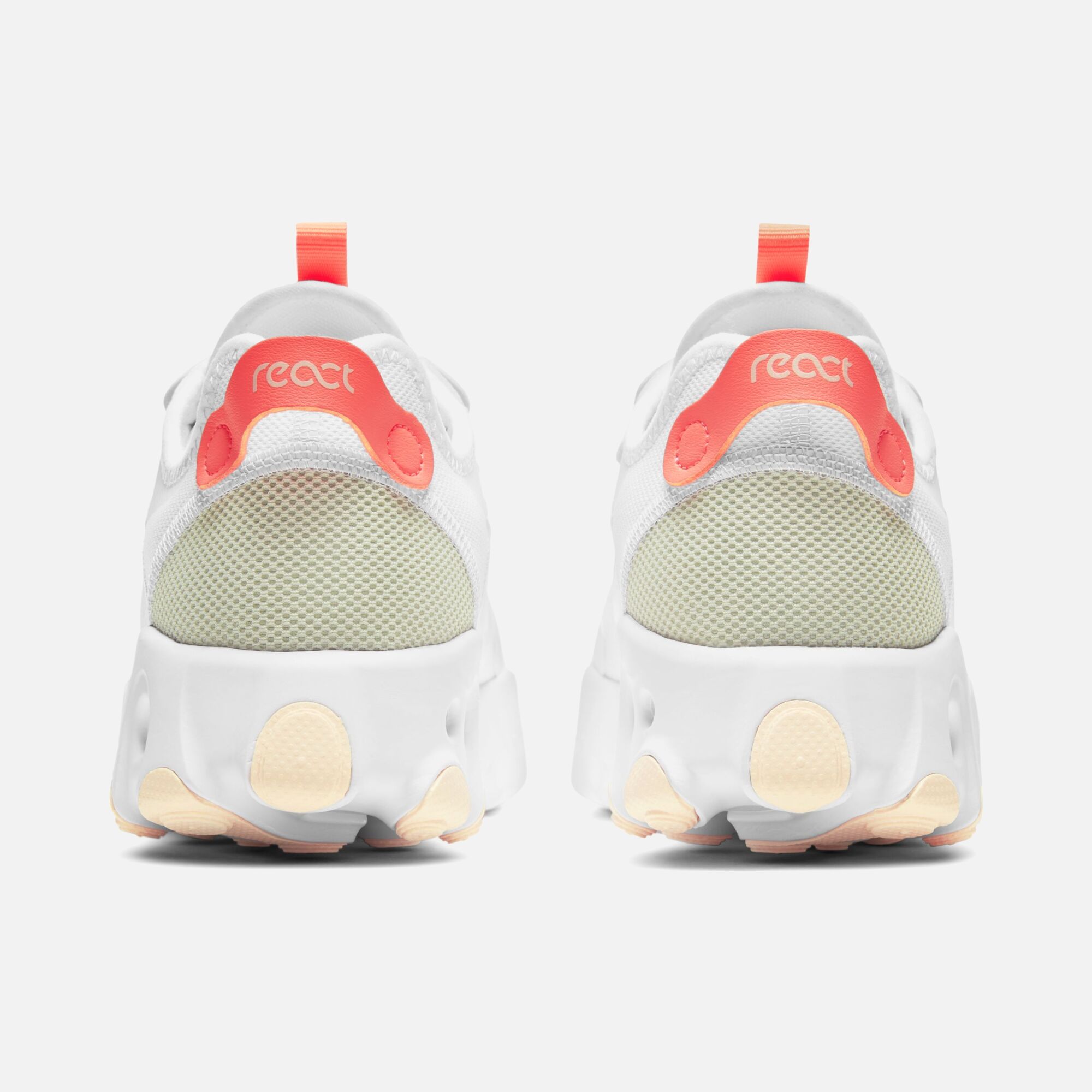 Nike React ART3MIS Kadın Spor Ayakkabı