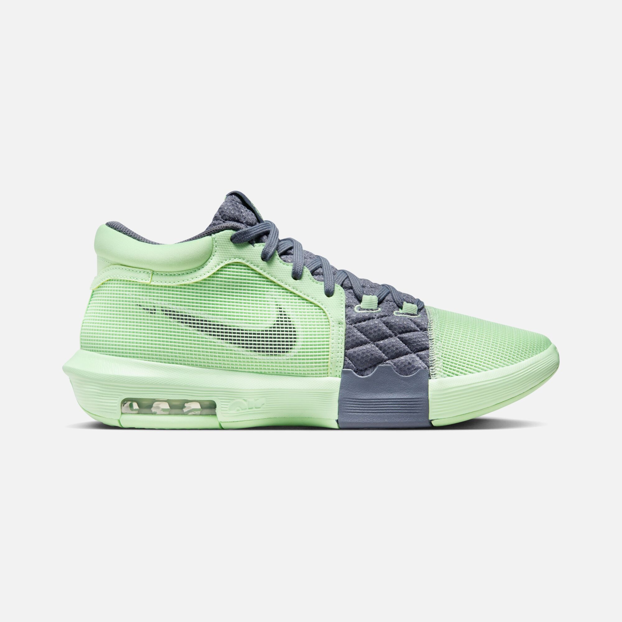 Nike LeBron James Witness VIII Erkek Basketbol Ayakkabısı