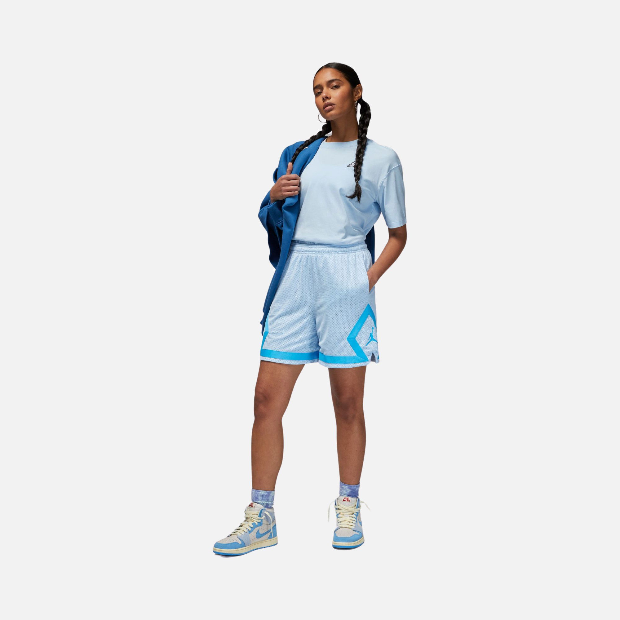 Nike Jordan Essentials Core 22 Short-Sleeve Kadın Tişört