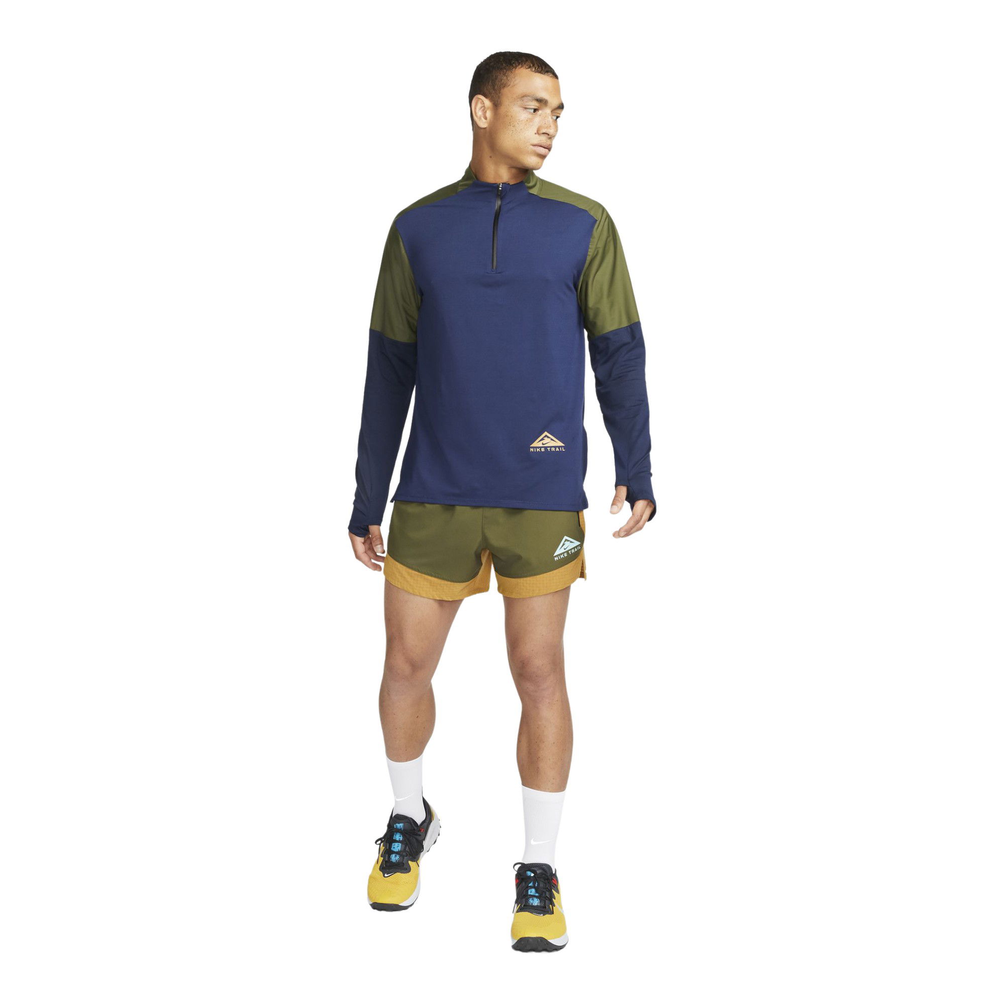 Nike Dri-Fit Trail Running 1/2-Zip Long-Sleeve Erkek Tişört