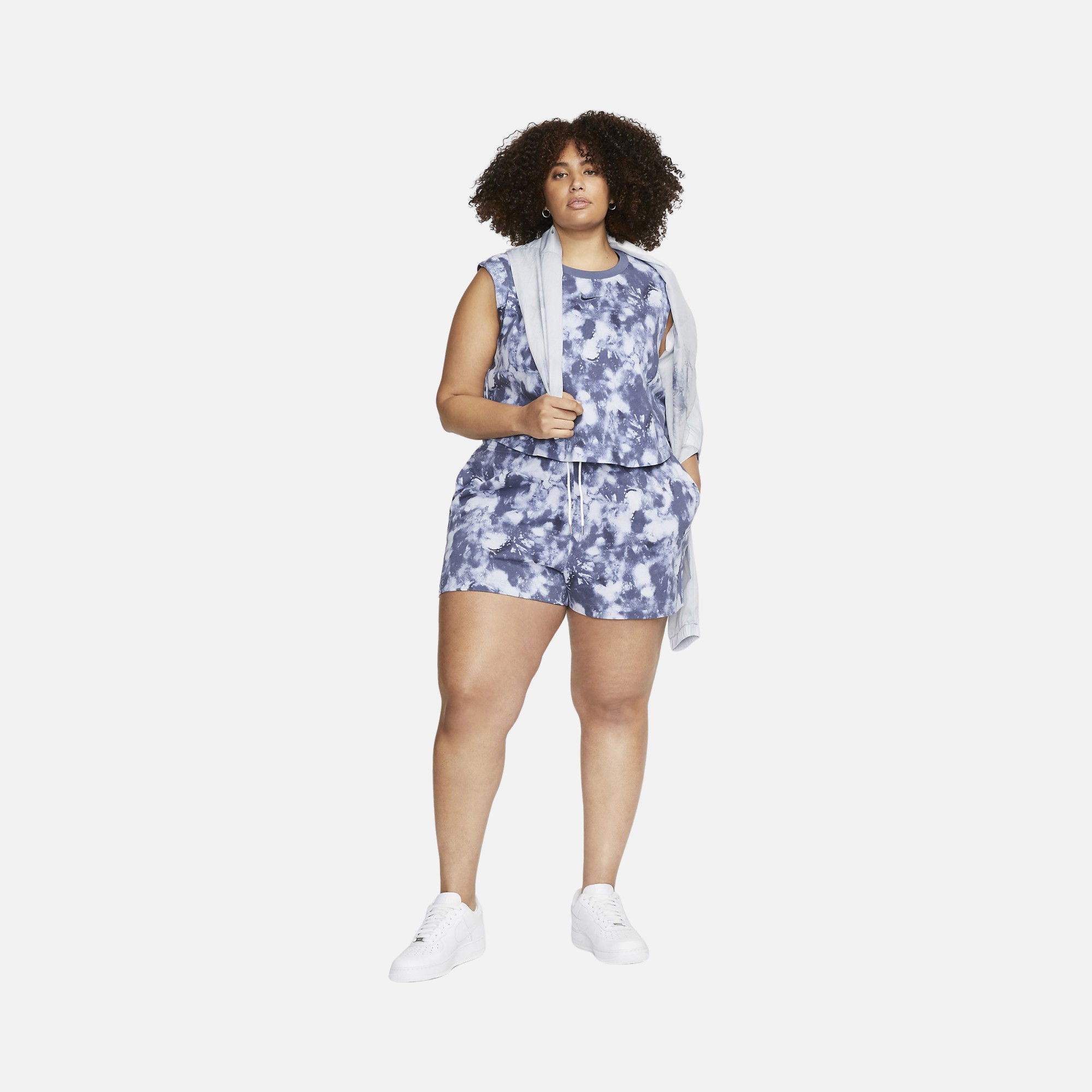 Nike Sportswear Wave Dye Ripple Colored Jersey (Plus Size) Kadın Atlet